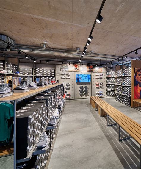 adidas outlets in amsterdam.